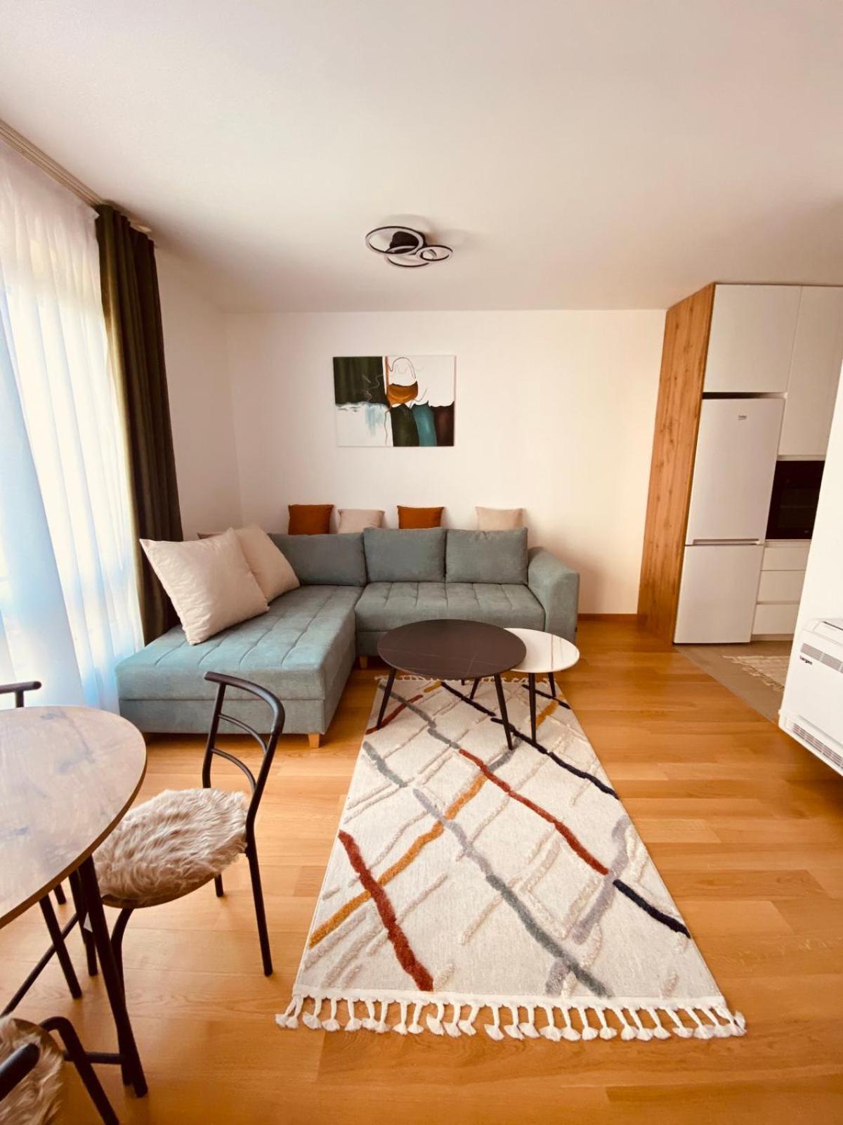 Apartment Bulevar B *